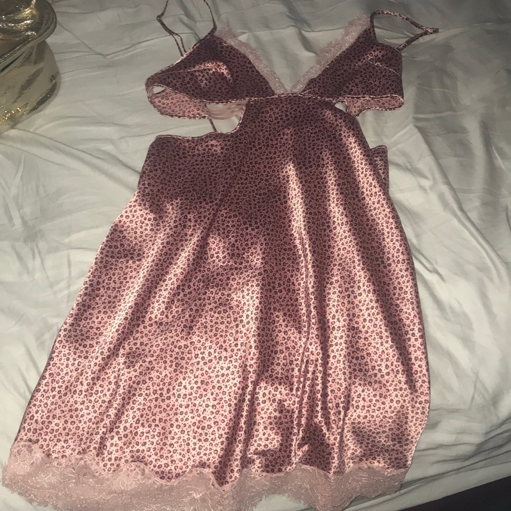 Victoria’s Secret cheetah leopard night gown slip